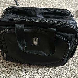 Travel Pro tote - never used and ready to ship